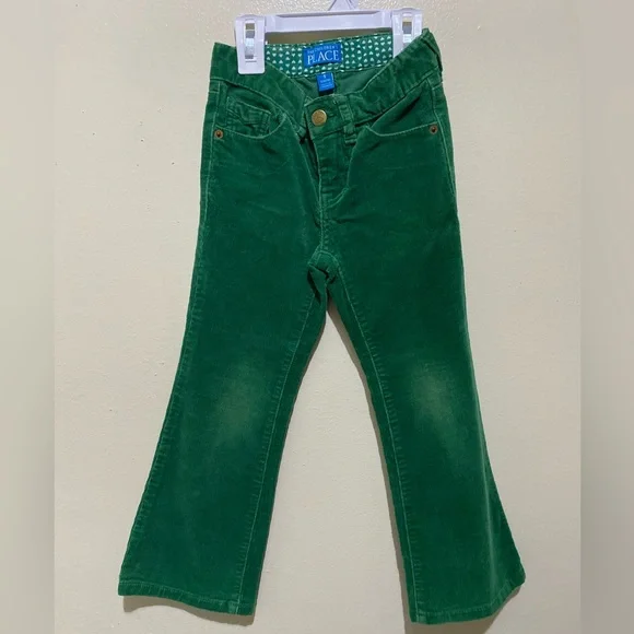BRAND: (Corduroy) The Children’s Place - ⭐ SIZE: 5 Stretch... Pre-Loved - Picture 1 of 7